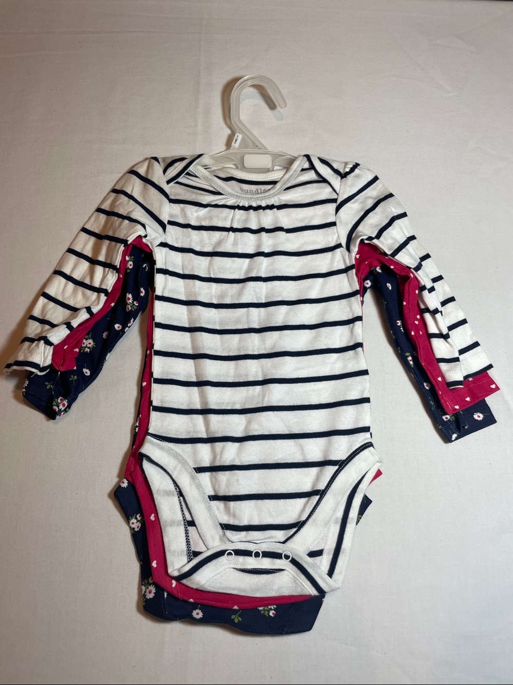 Bundles baby place Navy Floral Long-Sleeve Baby Bodysuit Trio - Picture 4 of 4